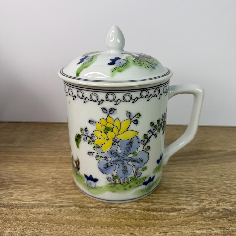 Vintage Lidded Tea Cup Chinese Porcelain Familie Rose Lotus Flower